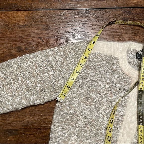 Vintage | “Spanner” Cream Heather Knit Sweater - Picture 7 of 13